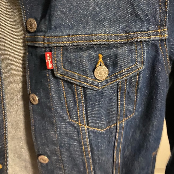 Levi’s Original Truck Denim Jacket. Dark wash. Size: S. - Picture 4 of 6